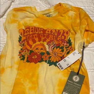 Leave only good vibes urban outfitters shirt